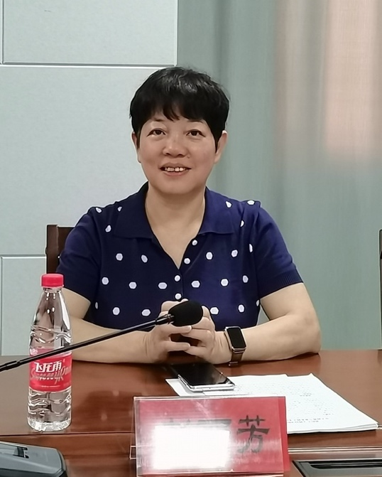 电商教指委副主任，厦门大学彭丽芳教授