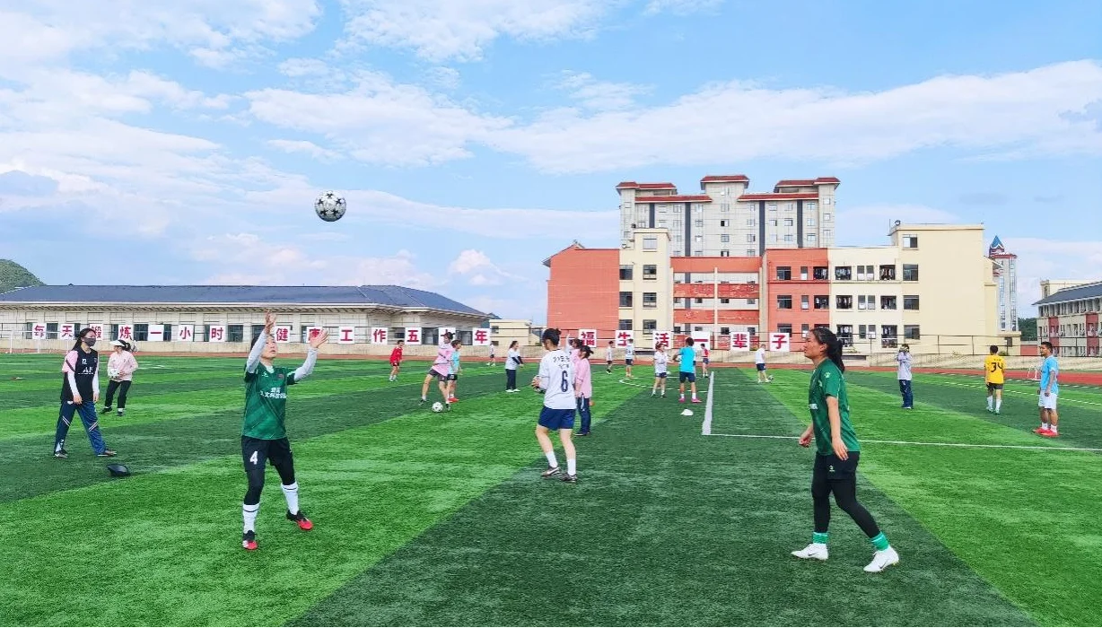 ZuQiuDuiSaiQianXunLian.max-1600x1600.for